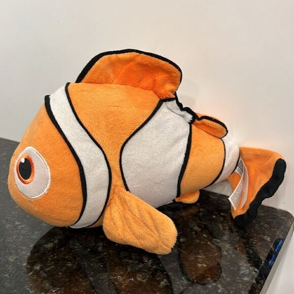 Disney Finding Nemo Talking Plush Ban Dai 13”Stuffed Interactive Toy working - Picture 4 of 8